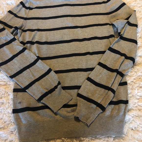 Club Monaco long sleeve 2 - Picture 5 of 5